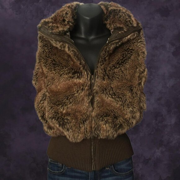 Faux Fur Seductions Vest - Picture 1 of 5